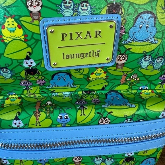 NWT Loungefly x Pixar It’s a Bugs Life all over bug print backpack - Picture 4 of 8